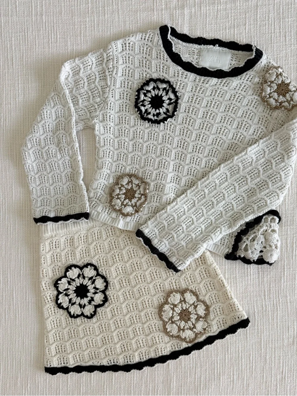 ZARA White Crochet Matching Set with Black Trim and Beige Floral Appliqués